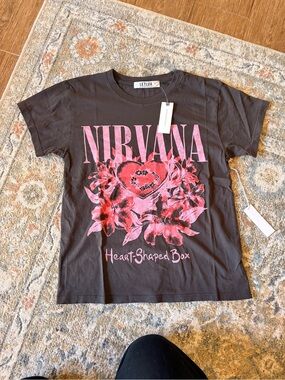 LetLuv Nirvana Tee